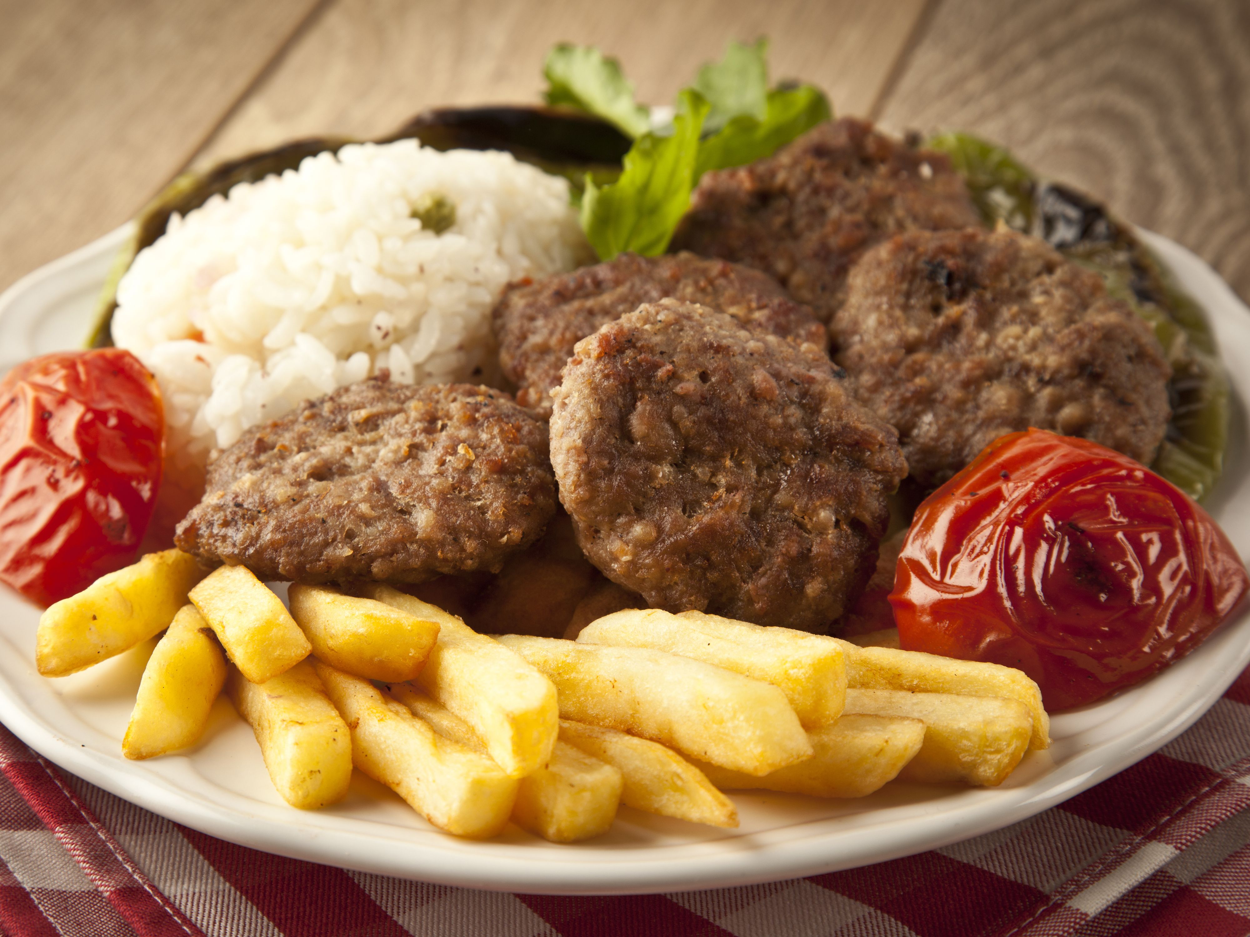 PİLAV + KÖFTE + PATATES
